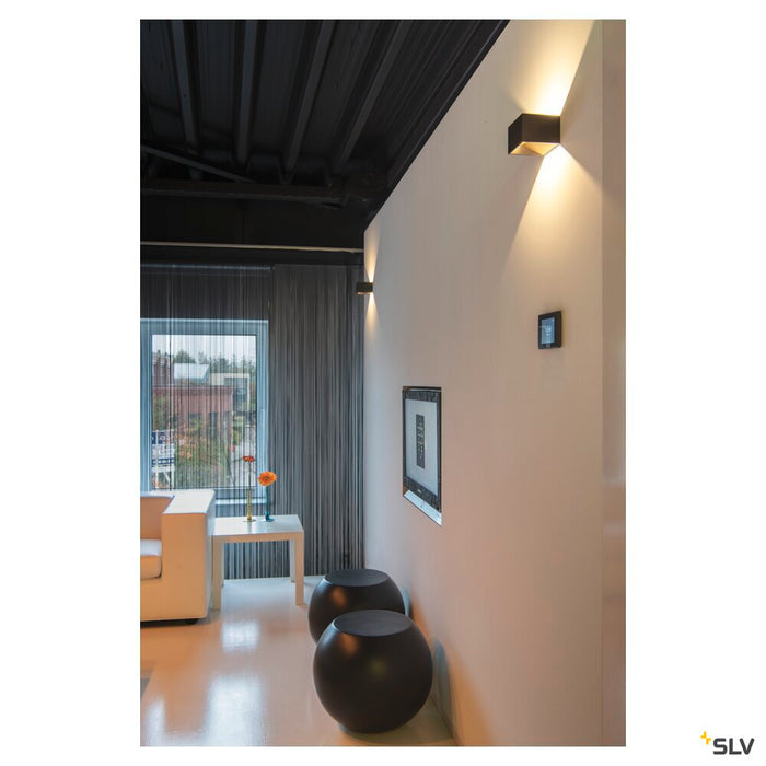 LOGS IN, wall light, LED, 2000K-3000K Dim to Warm, black/brass