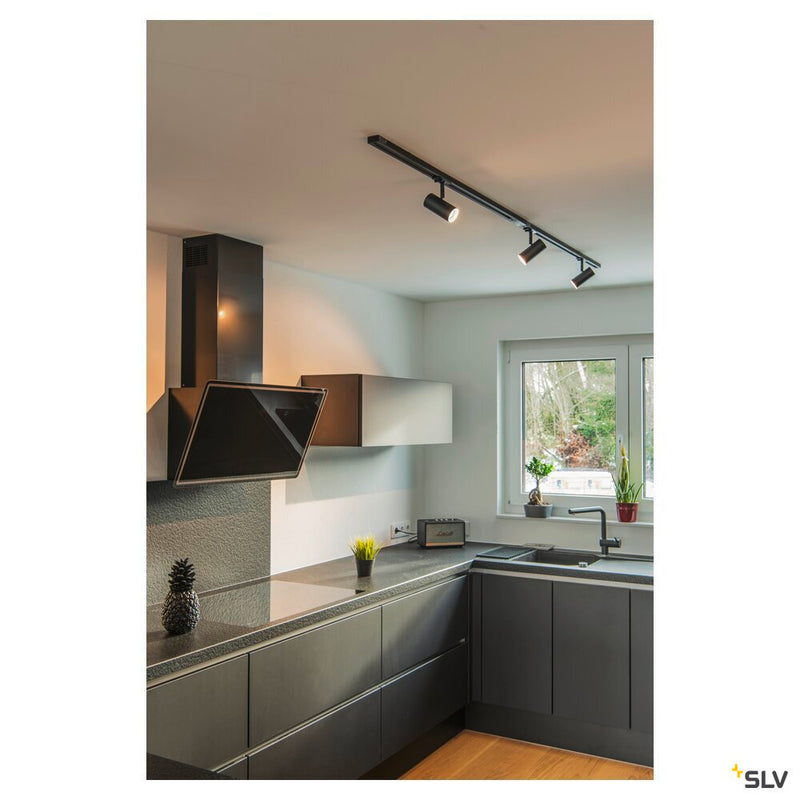 1Ph NOBLO SPOT SET 2700K black, including three spotlights, two 1m racks, one feed-in and one long connector