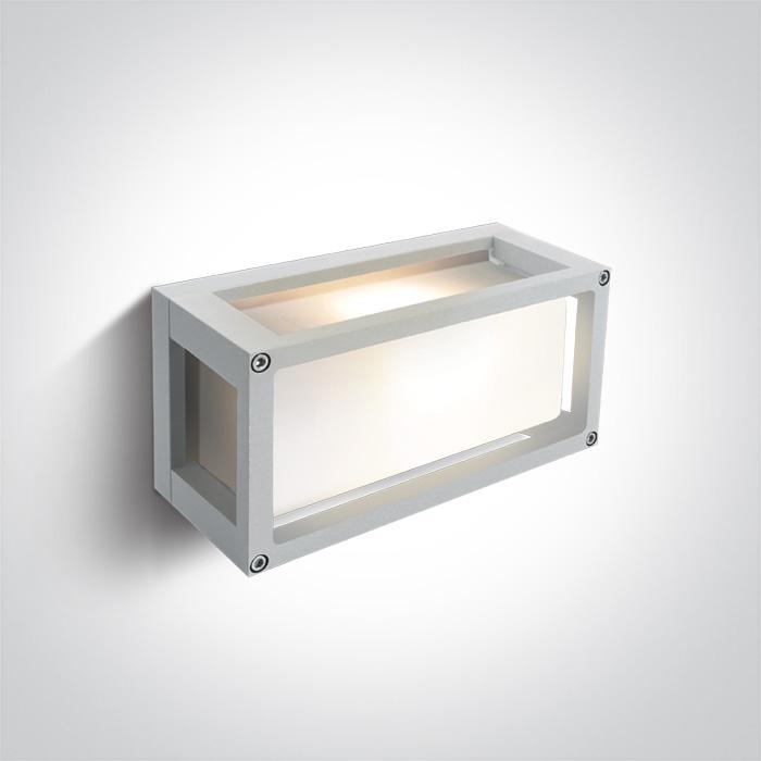WHITE E27 12W WALL LIGHT IP54.