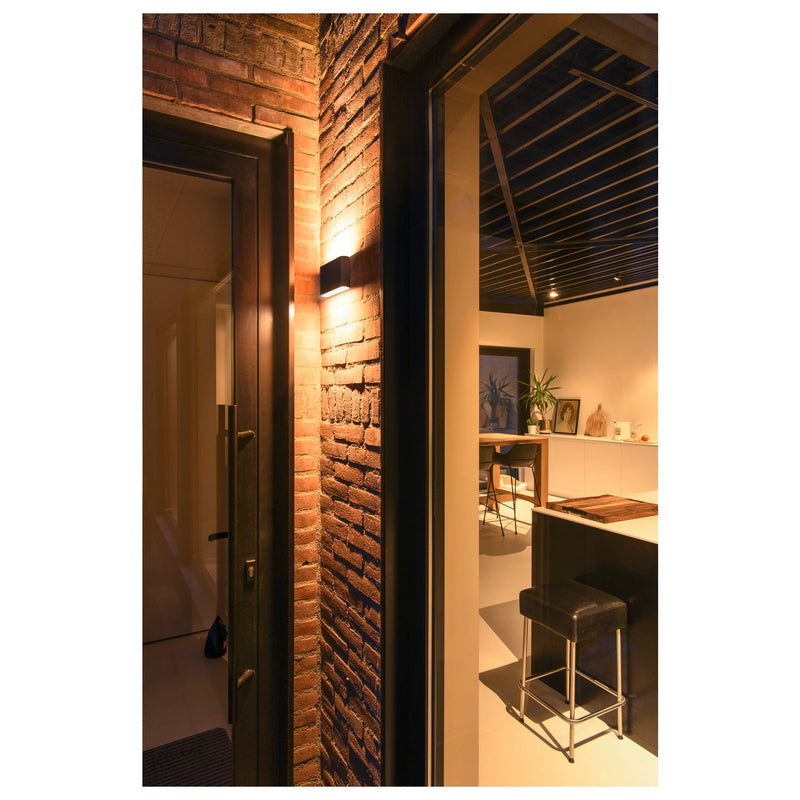 OVAL 18 WL wall-mounted light 2700/3000K, 10W, black