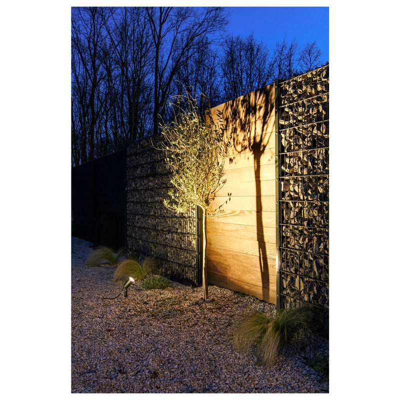 SYNA PLANT ground spike light 3000K IP65 36° 540lm