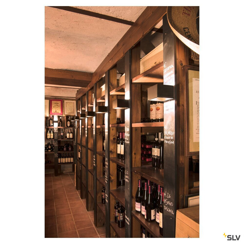 LOGS IN wall light, LED, 3000K, square, black/brass, incl. LED driver