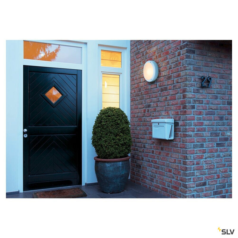 BULAN, outdoor wall and ceiling light, C35, IP44, round, white, frosted glass, max. 60W